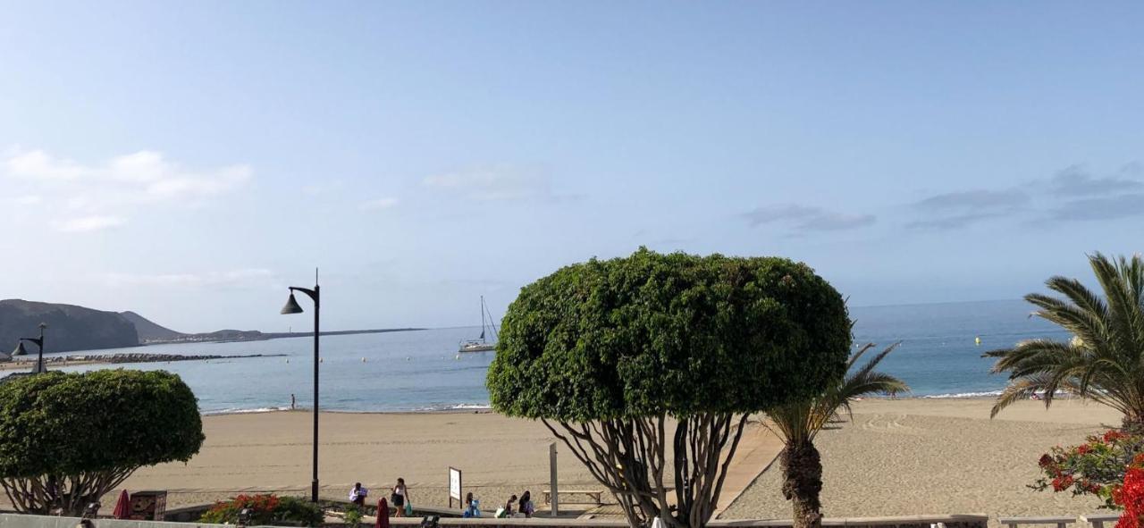 Playa De Las Vistas Sea View Meerblick Free Wifi 아로나 외부 사진
